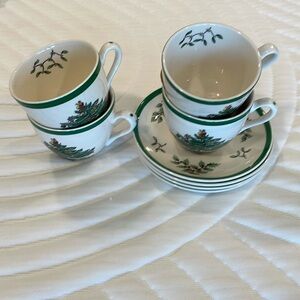 Spode Christmas 4 Tea Cup/Saucer Sets